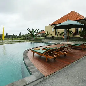 Darra Ria , Ubud Indonesia